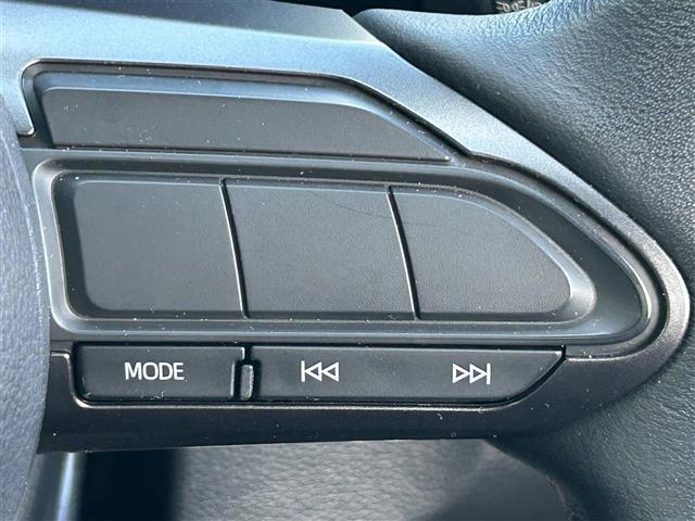 GRヤリス RC ナビ ETC 前方ドラレコ 純正アルミホイール LEDヘッドライト フォグランプ オートライト カーテンエアバッグ 追加メーター ロッソモデルマフラーカッター ツィーター エアロ 4WD エアコン(26枚目)