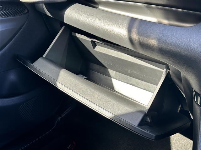 GRヤリス RC ナビ ETC 前方ドラレコ 純正アルミホイール LEDヘッドライト フォグランプ オートライト カーテンエアバッグ 追加メーター ロッソモデルマフラーカッター ツィーター エアロ 4WD エアコン(37枚目)