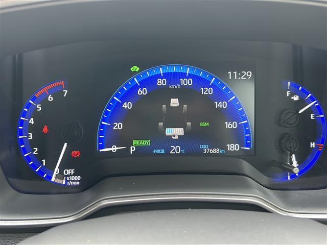 カローラツーリング ハイブリッド　ダブルバイビー　１オーナー　純正ナビ　バックカメラ　ＰＣＳ　ＢＳＭ　ＲＣＴＡ　ＨＵＤ　レーダークルコン　ＬＥＤオートライト　ドラレコ　ＥＴＣ　ハーフレザーシート　スマートキー　フルセグＴＶ　ＢＴ（27枚目）