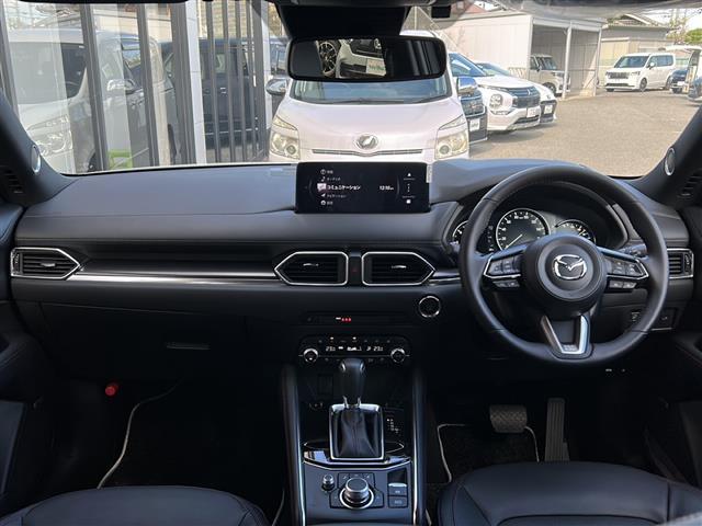 CX-5 XD スポーツアピアランス 衝突軽減 10.25型純正ナビ 全方位カメラ フルセグTV Bluetooth BOSE 本革 ステアリングヒーター シートヒーター クーラー シートメモリ ヘッドアップディスプレイ 置くだけ充電(2枚目)