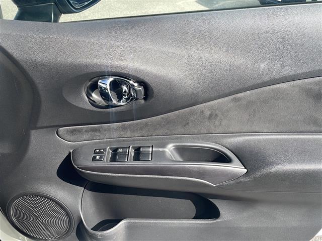 ノート ｅ－パワーニスモ　Ｓ　ニスモ専用オプションレカロシート　インナミラ　全方位　ＥＴＣ　純正ナビ　ニスモマット　ＬＥＤライト　純正１６インチＡＷ　エマージェンシーブレーキ　レーンキープアシスト（18枚目）