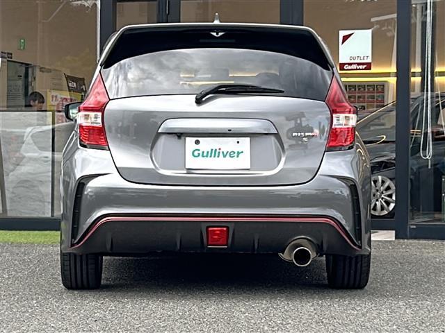 ノート ニスモ　Ｓ　５速ＭＴ　社外ナビ　ＣＤ　ＤＶＤ　ＢＴ　フルセグＴＶ　バックカメラ　ＥＴＣ　スマートキー　電動格納ミラー　ＬＥＤオートライト（35枚目）