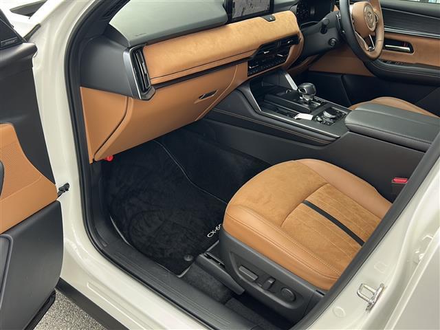 CX-60 XD-ハイブリッド プレミアムスポーツ 1オーナー サンルーフ 衝突軽減 12.3型純正ナビ BOSE 全方位カメラ フルセグTV HDMI BT 茶革シート パワーシート 温冷席 シートメモリ ハンドルヒーター レーダークルコン BSM(12枚目)