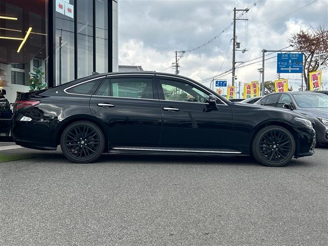 クラウンハイブリッド ＲＳ　リミテッドＩＩ　衝突軽減　１２．３型ナビ　全周囲カメラ　フルセグＴＶ　ＢＴ　ＣＤ　ＤＶＤ　レザーシート　パワーシート　シートヒーター　ベンチレーション　ＨＵＤ　ＢＳＭ　レーダークルーズコントロール　ＥＴＣ　ＬＥＤ（37枚目）