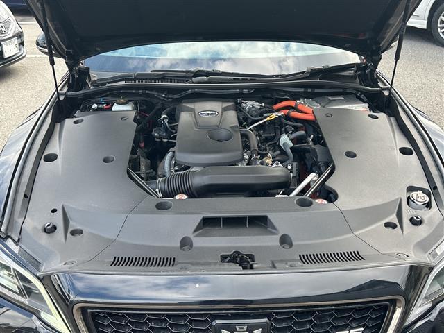 クラウンハイブリッド ＲＳ　リミテッドＩＩ　衝突軽減　１２．３型ナビ　全周囲カメラ　フルセグＴＶ　ＢＴ　ＣＤ　ＤＶＤ　レザーシート　パワーシート　シートヒーター　ベンチレーション　ＨＵＤ　ＢＳＭ　レーダークルーズコントロール　ＥＴＣ　ＬＥＤ（41枚目）