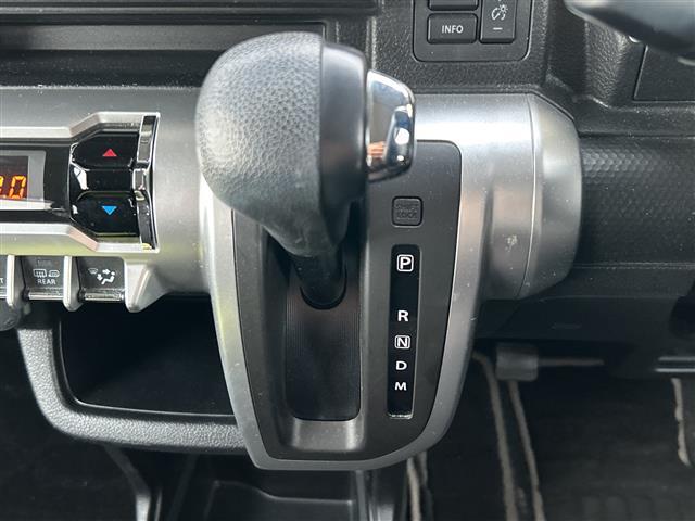 クロスビー ハイブリッドMX レーダーブレーキサポート 純正ナビ シートヒーター 床下ラゲッジ パドルシフト フルセグTV CD DVD Bluetooth ドラレコ ETC スマートキー コーナーセンサー LEDオートライト(8枚目)