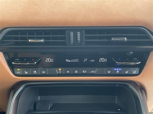 ＣＸ－６０ ＸＤ－ハイブリッド　プレミアムスポーツ　１オナ　サンルーフ　ＢＯＳＥ　全方位　温冷席　スマートブレーキサポート　ヘッドアップディスプレイ　ステアリングヒーター　パワーバックドア　ワイヤレス充電　ＥＴＣ　ドラレコ　シートメモリ　ＢＳＭ（13枚目）