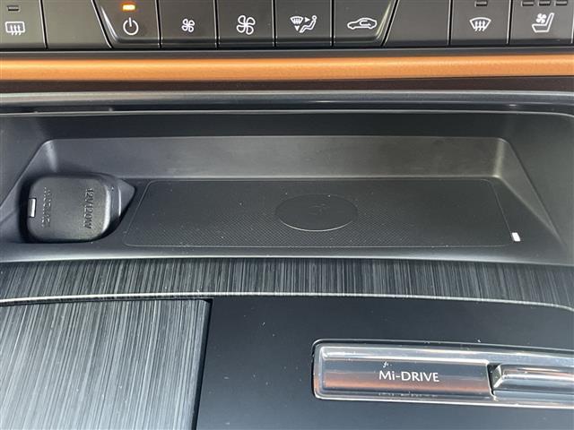 ＣＸ－６０ ＸＤ－ハイブリッド　プレミアムスポーツ　１オナ　サンルーフ　ＢＯＳＥ　全方位　温冷席　スマートブレーキサポート　ヘッドアップディスプレイ　ステアリングヒーター　パワーバックドア　ワイヤレス充電　ＥＴＣ　ドラレコ　シートメモリ　ＢＳＭ（14枚目）