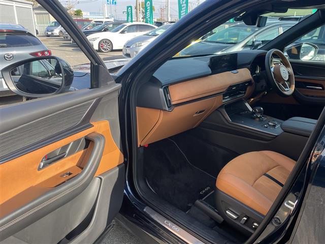 ＣＸ－６０ ＸＤ－ハイブリッド　プレミアムスポーツ　１オナ　サンルーフ　ＢＯＳＥ　全方位　温冷席　スマートブレーキサポート　ヘッドアップディスプレイ　ステアリングヒーター　パワーバックドア　ワイヤレス充電　ＥＴＣ　ドラレコ　シートメモリ　ＢＳＭ（23枚目）