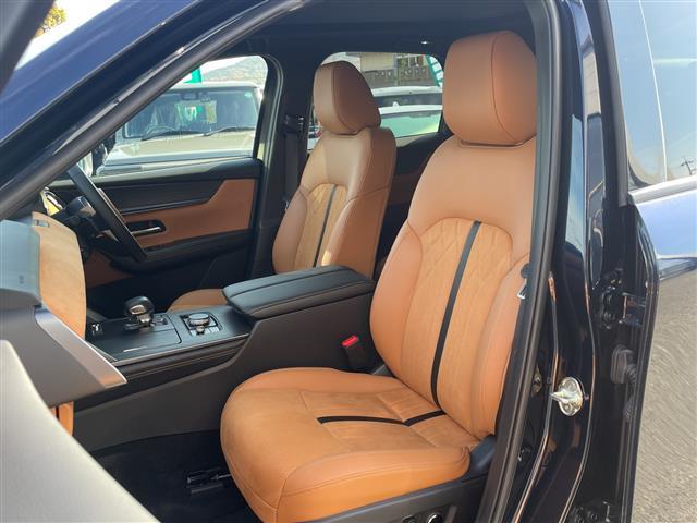 ＣＸ－６０ ＸＤ－ハイブリッド　プレミアムスポーツ　１オナ　サンルーフ　ＢＯＳＥ　全方位　温冷席　スマートブレーキサポート　ヘッドアップディスプレイ　ステアリングヒーター　パワーバックドア　ワイヤレス充電　ＥＴＣ　ドラレコ　シートメモリ　ＢＳＭ（25枚目）