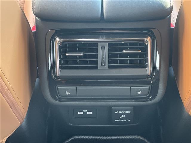 ＣＸ－６０ ＸＤ－ハイブリッド　プレミアムスポーツ　１オナ　サンルーフ　ＢＯＳＥ　全方位　温冷席　スマートブレーキサポート　ヘッドアップディスプレイ　ステアリングヒーター　パワーバックドア　ワイヤレス充電　ＥＴＣ　ドラレコ　シートメモリ　ＢＳＭ（30枚目）