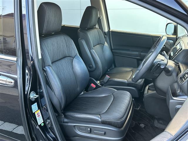 オデッセイ アブソルート・ＥＸ　衝突軽減ブレーキ　ナビ　フルセグＴＶ　ＢＴ　バックカメラ　ドラレコ　両側パワースライドドア　クルーズコントロール　ブラインドスポットモニター　パワーシート　ビルトインＥＴＣ　サイドシェード（4枚目）