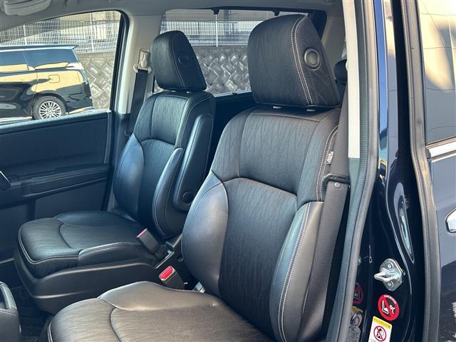 オデッセイ アブソルート・ＥＸ　衝突軽減ブレーキ　ナビ　フルセグＴＶ　ＢＴ　バックカメラ　ドラレコ　両側パワースライドドア　クルーズコントロール　ブラインドスポットモニター　パワーシート　ビルトインＥＴＣ　サイドシェード（13枚目）