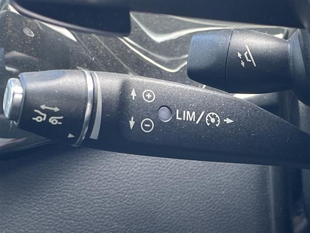 CLSクラス CLS220d AMGライン サンルーフ 黒革 全方位 BSM エアサス ETC レーダークルーズコントロール シートヒーター パワートランク 衝突軽減システム レーンキープアシスト ドラレコ USB オートライト ナビ LED(7枚目)