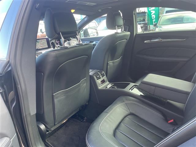 CLSクラス CLS220d AMGライン サンルーフ 黒革 全方位 BSM エアサス ETC レーダークルーズコントロール シートヒーター パワートランク 衝突軽減システム レーンキープアシスト ドラレコ USB オートライト ナビ LED(26枚目)