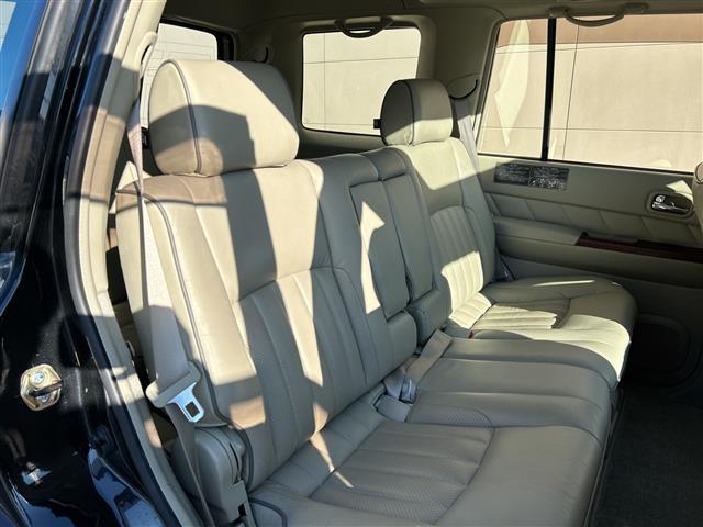 �y�㕔���ȁz��l�������Ă��]�T�̂���L���ł��B����⑫���̃X�y�[�X���L������Ă���܂��B