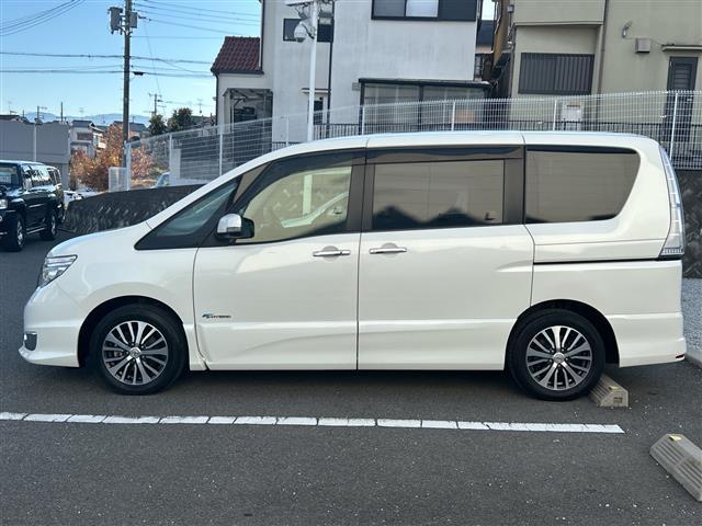 セレナ ハイウェイスター　Ｖセレ＋セーフティ　ＳＨＶ　Ａセフ　１オーナー　エマージェンシーブレーキ　社外ナビ　フリップダウンモニター　バックカメラ　両側パワースライドドア　クルコン　ＥＴＣ　ＬＥＤオートライト　ＣＤ　ＤＶＤ　ＢＴ　ＴＶ（30枚目）