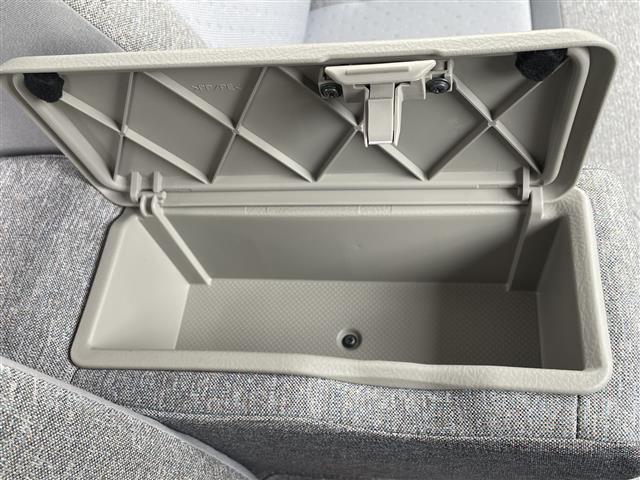 ���X���̔������Ă���܂��̂ŁA��ɍ݌ɂ������Ȃ��Ă��܂����Ƃ��������܂��B�C�ɂȂ�Ԃ͂܂��͂��₢���킹����������