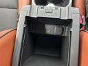 店舗にて現車の確認もいただけますので、お電話で在庫のご確認の上是非ご来店くださいませ。
