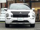 店舗にて現車の確認もいただけますので、お電話で在庫のご確認の上是非ご来店くださいませ。