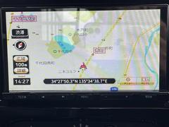 【カーナビ】ナビ利用時のマップ表示は見やすく、いつものドライブがグッと楽しくなります！ 3