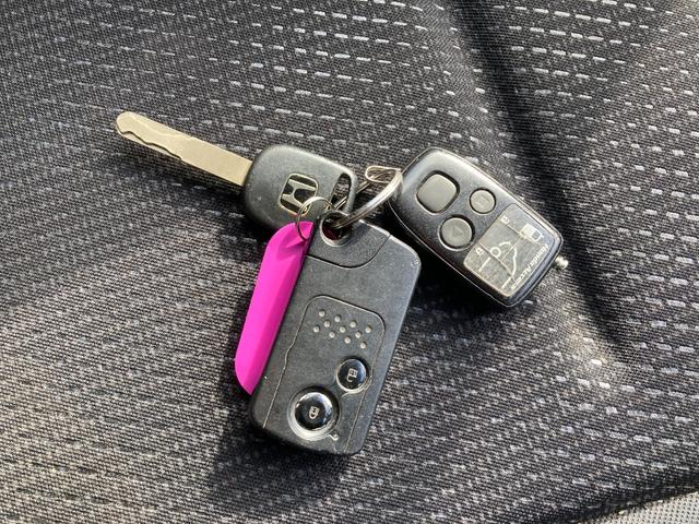 ライフ ディーバターボスマートスタイル ETC バックカメラ ナビ TV HID スマートキー 電動格納ミラー ベンチシート AT 盗難防止システム ABS CD DVD再生 USB アルミホイール 衝突安全ボディ エアコン(12枚目)