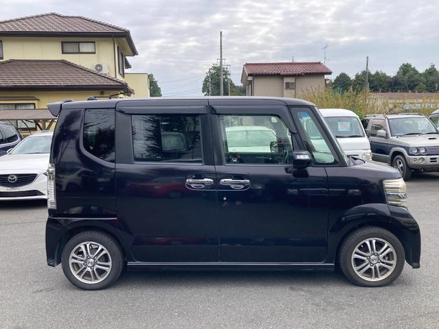 Ｎ－ＢＯＸカスタム Ｇ・Ｌパッケージ　バックカメラ　両側スライド・片側電動　ナビ　ＴＶ　オートライト　ＨＩＤ　スマートキー　アイドリングストップ　電動格納ミラー　ベンチシート　ＣＶＴ　盗難防止システム　ＡＢＳ　ＥＳＣ　ＣＤ　ＤＶＤ再生（25枚目）