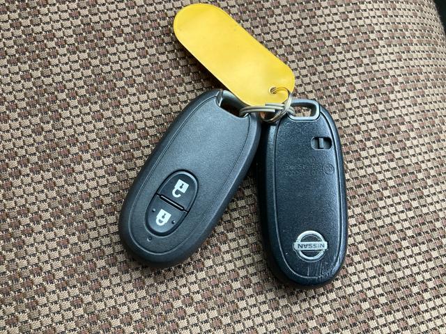 モコ X TV スマートキー アイドリングストップ 電動格納ミラー ベンチシート CVT 盗難防止システム ABS CD DVD再生 アルミホイール 衝突安全ボディ エアコン パワーステアリング(14枚目)