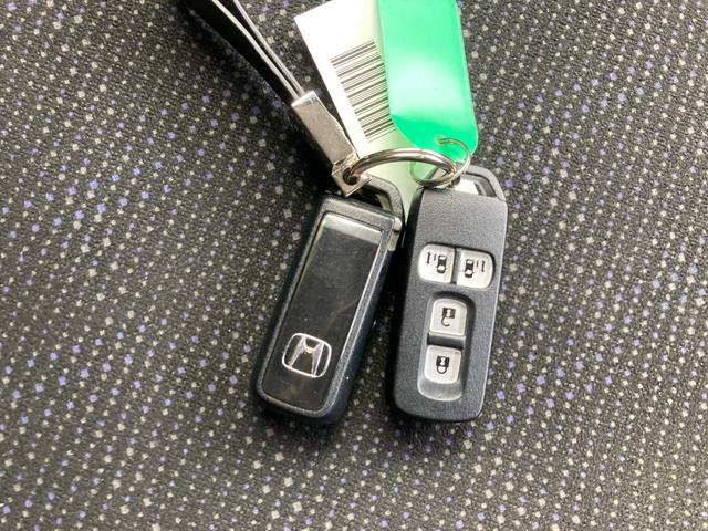 N-BOX G・ターボLパッケージ ETC バックカメラ 両側電動スライドドア オートクルーズコントロール 衝突被害軽減システム オートライト スマートキー アイドリングストップ 電動格納ミラー ベンチシート CVT 盗難防止システム(14枚目)