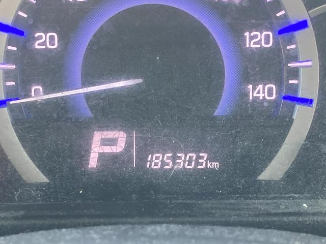 スペーシア Ｇリミテッド　ＥＴＣ　両側スライド・片側電動　レーンアシスト　衝突被害軽減システム　スマートキー　アイドリングストップ　電動格納ミラー　シートヒーター　ベンチシート　ＣＶＴ　盗難防止システム　ＡＢＳ　ＥＳＣ（2枚目）