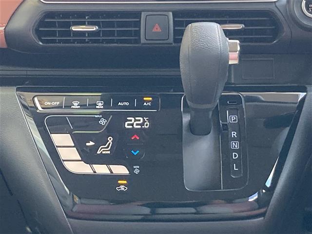 ボレロ X ホワイトツートンルーフ 純正ナビ 地デジTV Bluetooth スマートルームミラー アラウンドビューモニター エマージェンシーブレーキ 車線逸脱警報 前後ソナー ハイビームアシスト 純正アルミ(14枚目)