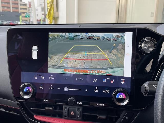 ＮＸ３５０ｈ　Ｆスポーツ　ＴＲＤフルエアロ　ムーンルーフ　黒赤コンビ革シート　ＨＵＤ　レーダークルーズ　衝突軽減Ｂ　純正ナビＴＶ　Ｂ／Ｓカメラ　三眼ＬＥＤ　純正２０ＡＷ　ハンズフリーテールゲート　デジタルインナーミラー(7枚目)