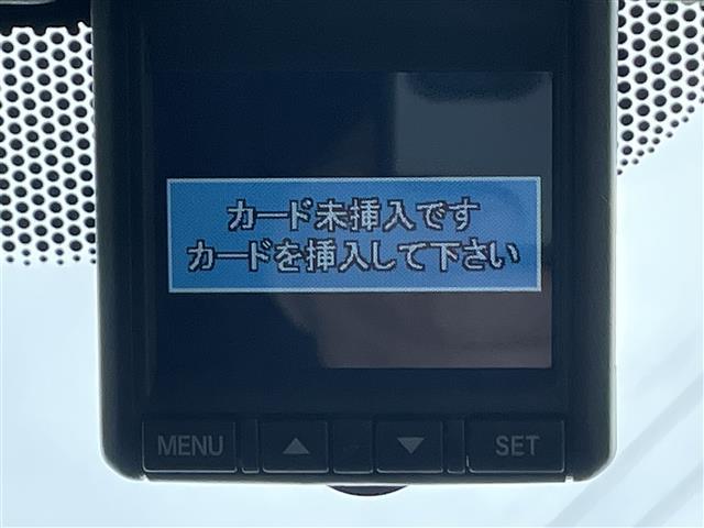 フリードハイブリッド Ｇ　純正ナビ　バックカメラ　片側パワースライドドア　クルーズコントロール　ＥＴＣ車載器　ドライブレコーダー　ＬＥＤヘッドライト　横滑り防止機能　ステアリングスイッチ（5枚目）