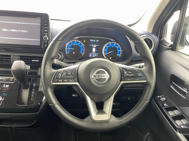 デイズ ハイウェイスター　Ｘ　プロパイロットエディション　純正ナビ　アラウンドビューモニター　プロパイロット　ＬＥＤヘッドライト　サイドカーテンエアバッグ　アイドリングストップ　オートホールド　ＥＴＣ　横滑り防止装置　１４インチ純正アルミ　オートライト（8枚目）