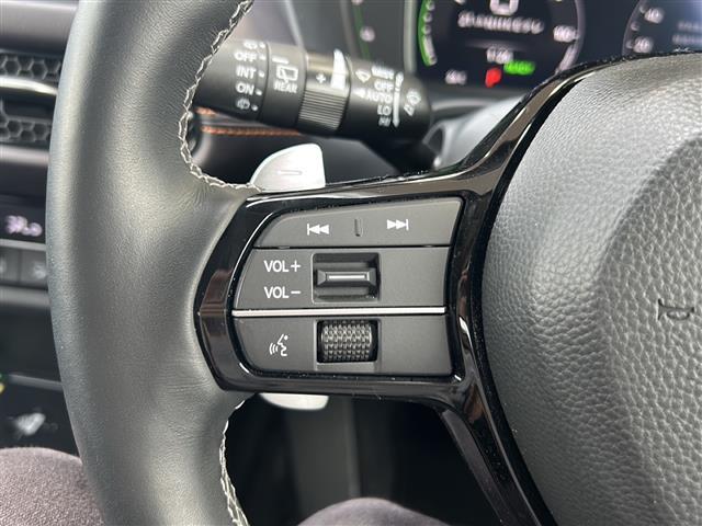 ZR-V e:HEV Z 純正ナビ BOSEスピーカー レーダークルーズコントロール パドルシフト ETC2.0 ドライブレコーダー 全方位カメラ シートメモリー コーナーセンサー シートヒーター オートハイビーム SOS通報(8枚目)
