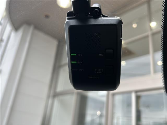 ZR-V e:HEV Z 純正ナビ BOSEスピーカー レーダークルーズコントロール パドルシフト ETC2.0 ドライブレコーダー 全方位カメラ シートメモリー コーナーセンサー シートヒーター オートハイビーム SOS通報(17枚目)