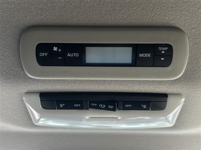 セレナ ハイウェイスター Vセレクション カロッツェリアナビ アルパインフリップダウン 両側パワスラ アラウンドビュー ETC LEDヘッドライト フォグ クルーズコントロール エマージェンシーブレーキ アイドリングストップ 横滑り防止装置(15枚目)