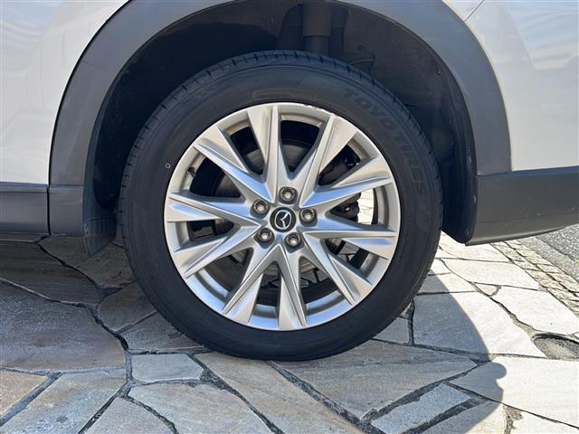 ＣＸ－８ ＸＤプロアクティブ　純正ナビ　シートヒーター　電動リアゲート　ＥＴＣ　ハンドルヒーター　コーナーセンサー　衝突軽減ブレーキ　ブラインドスポットモニター　ヘッドアップディスプレイ　オートホールド　オートハイビーム（40枚目）