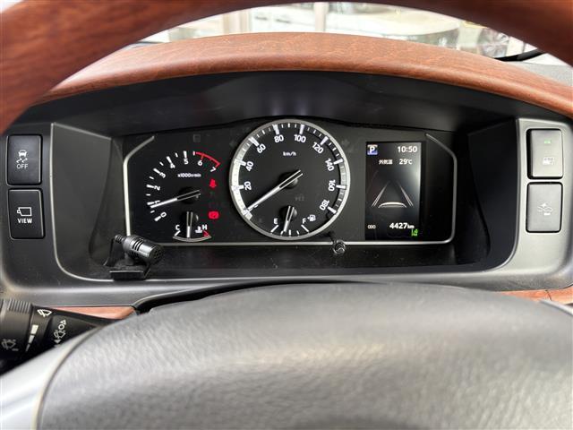 ハイエースワゴン ＧＬ　アルパインナビ／後席モニター　片側パワスラ　パイオニアスピーカー　衝突軽減　レーンキープ　コーナーセンサー前後　全方位　１００Ｖ充電　ドラレコ前後　ＥＴＣ　デジタルインナーミラー　社外マット（12枚目）
