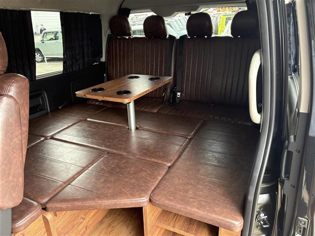 ハイエースワゴン ＧＬ　アルパインナビ／後席モニター　片側パワスラ　パイオニアスピーカー　衝突軽減　レーンキープ　コーナーセンサー前後　全方位　１００Ｖ充電　ドラレコ前後　ＥＴＣ　デジタルインナーミラー　社外マット（27枚目）