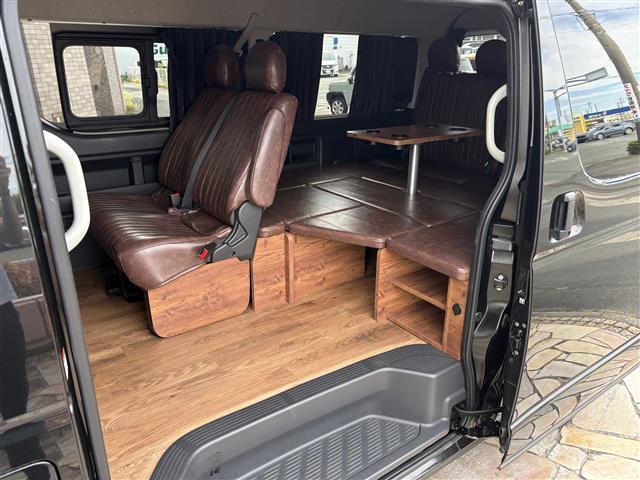 ハイエースワゴン ＧＬ　アルパインナビ／後席モニター　片側パワスラ　パイオニアスピーカー　衝突軽減　レーンキープ　コーナーセンサー前後　全方位　１００Ｖ充電　ドラレコ前後　ＥＴＣ　デジタルインナーミラー　社外マット（28枚目）