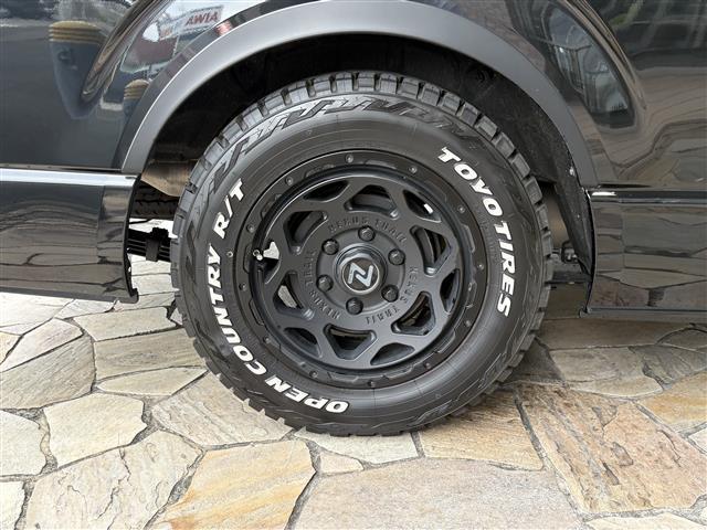 ハイエースワゴン ＧＬ　アルパインナビ／後席モニター　片側パワスラ　パイオニアスピーカー　衝突軽減　レーンキープ　コーナーセンサー前後　全方位　１００Ｖ充電　ドラレコ前後　ＥＴＣ　デジタルインナーミラー　社外マット（41枚目）