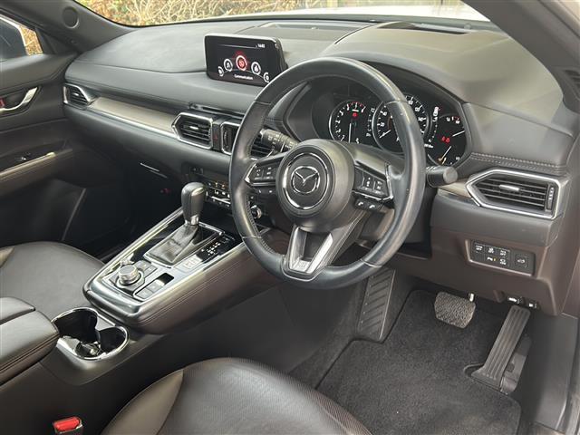 ＣＸ－８ ２５Ｓ　Ｌパッケージ　純正ナビ　レーダークルーズコントロール　ドライブレコーダー　全方位カメラ　ＥＴＣ　パワーバックドア　ルーフレール　レーンキープアシスト　シートヒーター　エアシート　ハンドルヒーター　コーナーセンサー（21枚目）