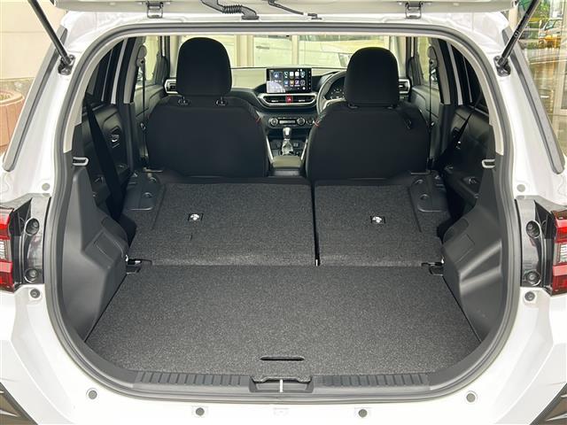 ライズ Z レーダークルーズコントロール 寒冷地仕様 コーナーセンサー バックカメラ オートハイビーム オートライト オートホールド スマートキー ステアリングリモコン アイドリングストップ レーンキープ USB(29枚目)