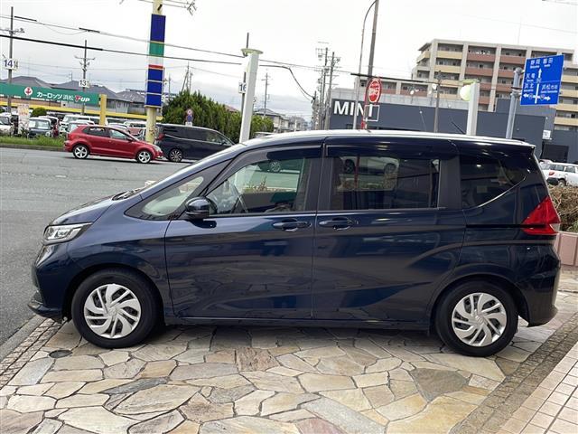 フリード Ｇ・ホンダセンシング　純正ナビ・両側パワスラ・衝突軽減・レーンキープ・追従クルコン・バックカメラ・ＥＴＣ・ドラレコ前・シートヒーターＤ／Ｎ席・純正フロアマット・ＬＥＤヘッドライト・オートライト・スマートキー・（33枚目）