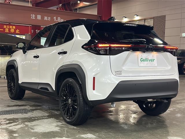 ヤリスクロス Z ウルバーノ 純正ナビ レーダークルーズコントロール レーンキープアシスト プリクラッシュセーフティー パノラミックビューモニター ステアリングヒーター パワーシート シートヒーター SOSコール ステリも ETC(36枚目)