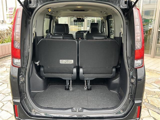 エスクァイア ハイブリッドGi 純正ナビ(AM FM フルセグ SD )レザーシート D+N席シートヒーター ETC バックカメラ クルーズコントロール テレビキャンセラー オートマチックハイビーム オートライト(11枚目)