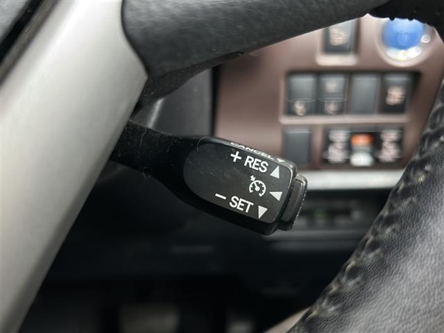 エスクァイア ハイブリッドGi 純正ナビ(AM FM フルセグ SD )レザーシート D+N席シートヒーター ETC バックカメラ クルーズコントロール テレビキャンセラー オートマチックハイビーム オートライト(31枚目)