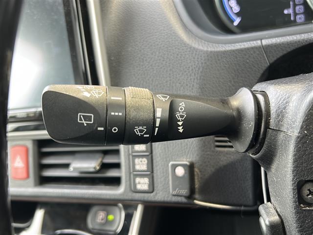 エスクァイア ハイブリッドGi 純正ナビ(AM FM フルセグ SD )レザーシート D+N席シートヒーター ETC バックカメラ クルーズコントロール テレビキャンセラー オートマチックハイビーム オートライト(32枚目)