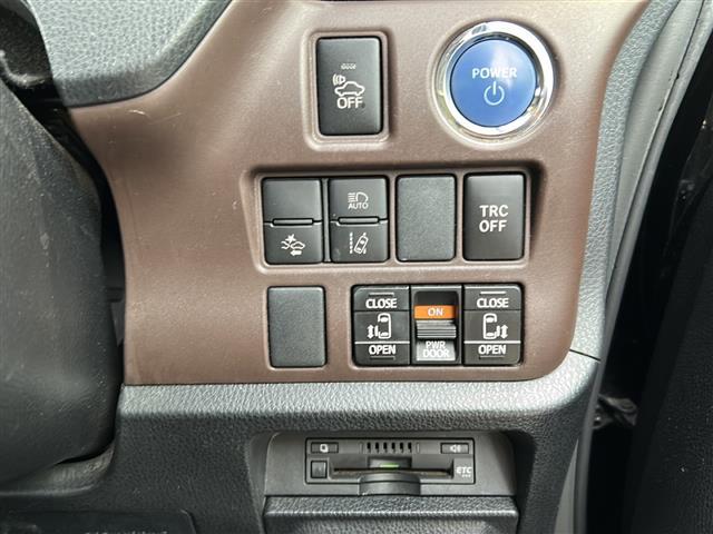 エスクァイア ハイブリッドGi 純正ナビ(AM FM フルセグ SD )レザーシート D+N席シートヒーター ETC バックカメラ クルーズコントロール テレビキャンセラー オートマチックハイビーム オートライト(36枚目)